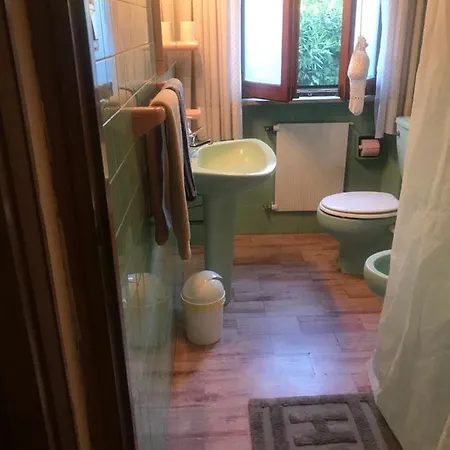 Casetta Dei Fiori Apartment *