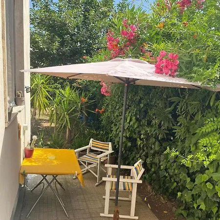 Casetta Dei Fiori Apartment